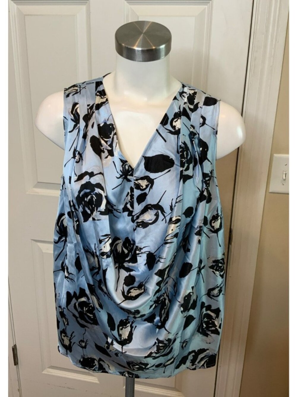 St John Light Blue Floral Silk Draped Sleeveless Top, Size Small